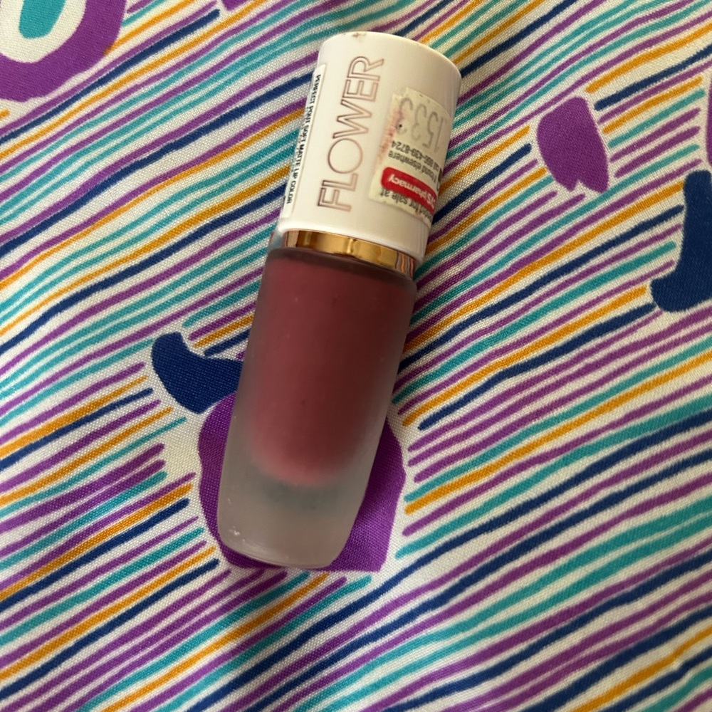 Soft matte lip color in RASPBERRY